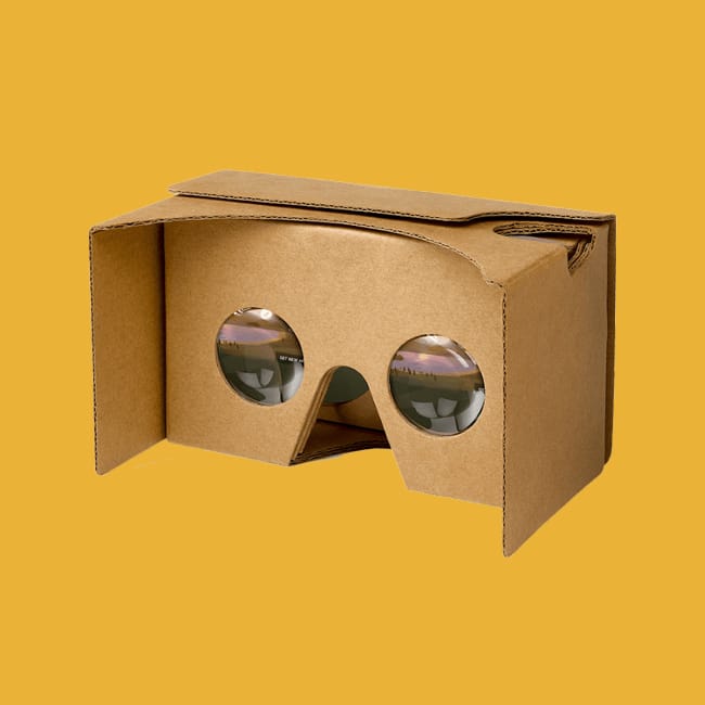 Cardboards para realidad inmersiva de entornos biomédicos